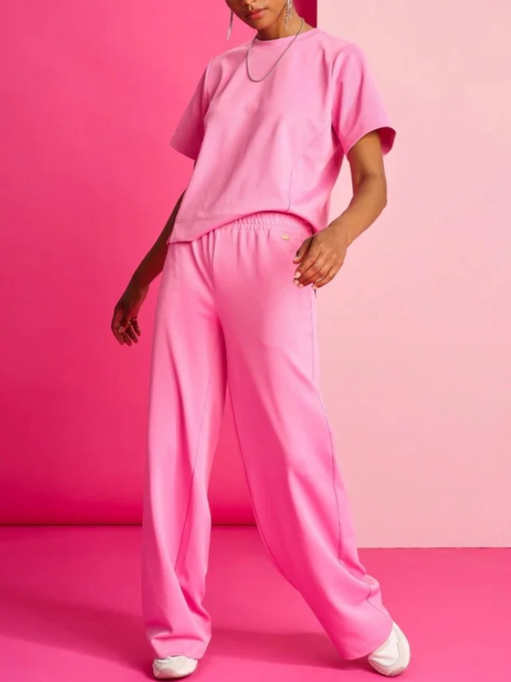 Pom Amsterdam Set Blooming Pink Track Wide Leg Sweat Pants Tee Two Piece Set 38